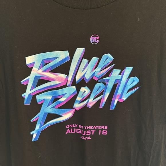 Blue Beetle Black tshirt size large - Picture 2 of 4